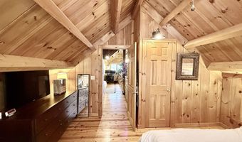 1207 Iron Gate Rd, Cambridge, VT 05444