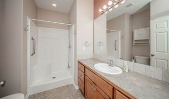 1221 NW 5th St, Abilene, KS 67410