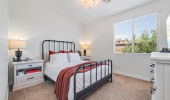 4205 S CROSSCREEK Dr, Chandler, AZ 85249