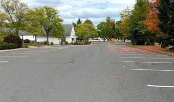 395 W Avon Rd, Avon, CT 06001