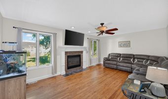 3706 SW Bluegrass Cir, Ankeny, IA 50023