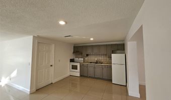 6004 FORTUNE Pl, Apollo Beach, FL 33572