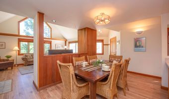 2383 Chamonix Dr, Arnold, CA 95223