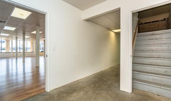 96 Northport Dr, Alton, IL 62002