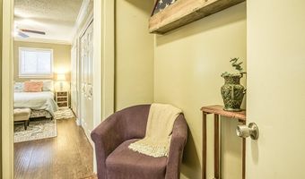 17 Valls Ln, Hot Springs Village, AR 71909