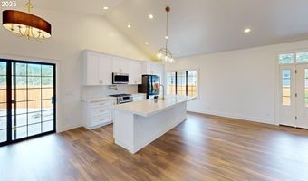 1346 NAUTICAL HEIGHTS Dr, Brookings, OR 97415