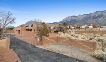 10711 MODESTO Ave NE, Albuquerque, NM 87122