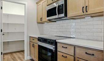 4835 Ambassador, Ashland, MO 65010