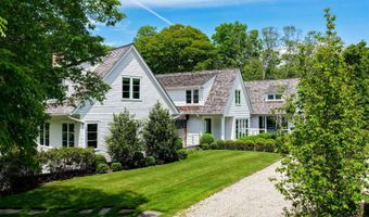 7 Ashwood Ct, Amagansett, NY 11930