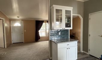 62 Twin Creek St, Diamondville, WY 83116