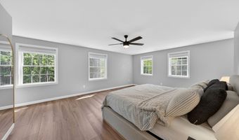 47 Chestnut Dr, Allenstown, NH 03275