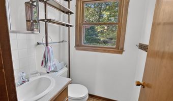 1019 Arkansas Ave, Ames, IA 50014