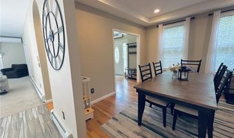 20 Canton Ct, Cranston, RI 02921