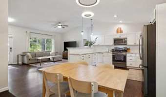 5949 Whitneyville Ave SE, Alto, MI 49302