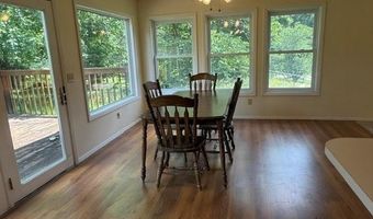 5203 Black Oak Rd, Alton, IL 62002