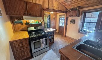 406 S Cockrell St, Alpine, TX 79830