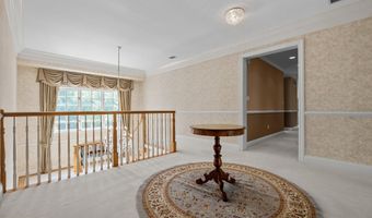 1049 MCKEAN Rd, Ambler, PA 19002