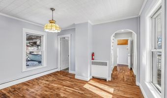 327 Essex St, Bangor, ME 04401