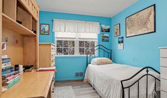 11 Deer Run 11, Bethel, CT 06801