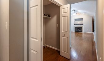 316 Tower Hill Rd, Appomattox, VA 24522