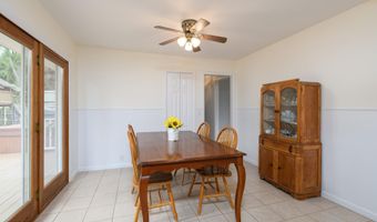 35 Fairview Dr, Middletown, NJ 07748
