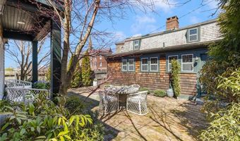 27 William St, Newport, RI 02840