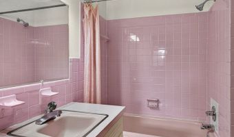 16019 Briarwood Ln, Abingdon, VA 24210