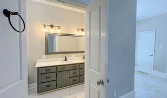 201 Boothe St, Batesville, MS 38606