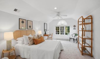 5439 NEVADA Ave NW, Washington, DC 20015
