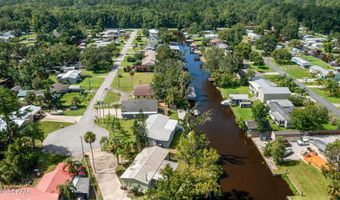 55805 Carroll St, Astor, FL 32102