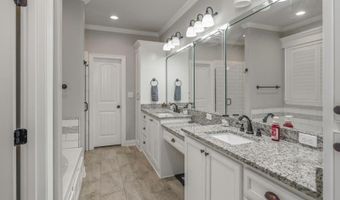 408 Halifax Cir, Benton, LA 71006