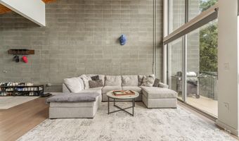 2116 Mcclintock Rd 233, Charlotte, NC 28205