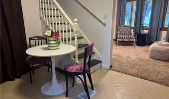 251 Idlewood Rd, Austintown, OH 44515
