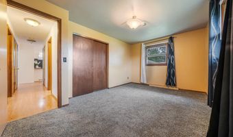 2725 S JACKSON St, Appleton, WI 54915
