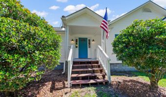 738 Dawson Creek Rd, Arapahoe, NC 28510