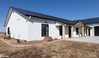 23249 Maple Rdg, Adel, IA 50003