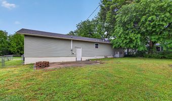 233 E 22nd St, Baxter Springs, KS 66713
