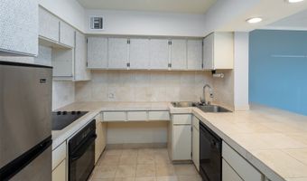 1001 Wilder Ave 902, Honolulu, HI 96822