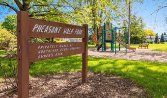 89 HILLOCK Ct, Appleton, WI 54914