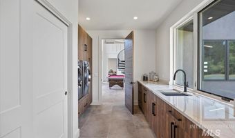 952 E 5204 N, Hagerman, ID 83332
