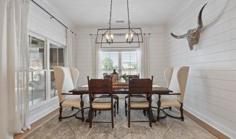 20373 Edgewood Rd, Athens, AL 35614
