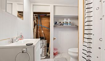 241 Geronimo Rd, Alpena, MI 49707