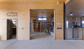 21620 W Buckwheat Ln, Congress, AZ 85332