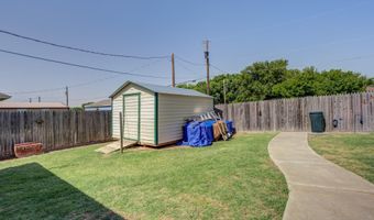 1111 Deer Ct, Abernathy, TX 79311