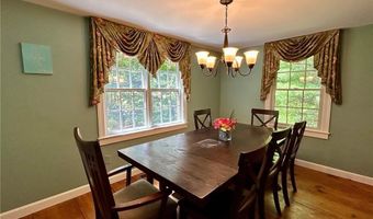 93 Provident Pl, Coventry, RI 02816