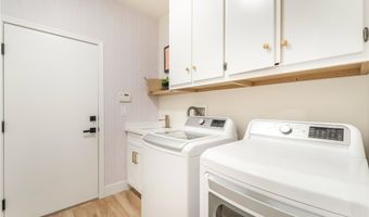 10410 Nostalgia Cir, Las Vegas, NV 89135