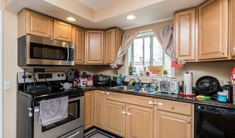 136 Collins St, Attleboro, MA 02703