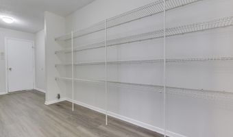 1801 Sonesta Way, Indianapolis, IN 46217