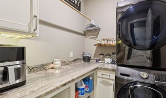 1237 Eagle Creek Blvd SW, Altoona, IA 50009