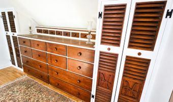 26 Knoll Crest Ln, Bennington, VT 05201